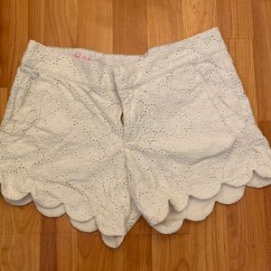 EUC Lace 5”Buttercup Shorts Lilly Pulitzer